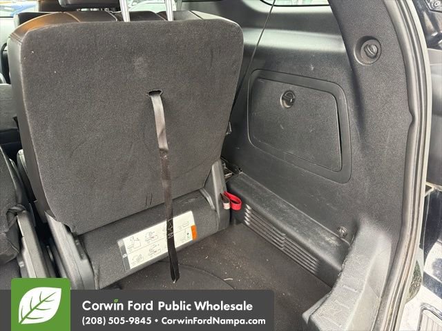 Used 2018 Ford Explorer XLT w/ Equipment Group 202A image 33