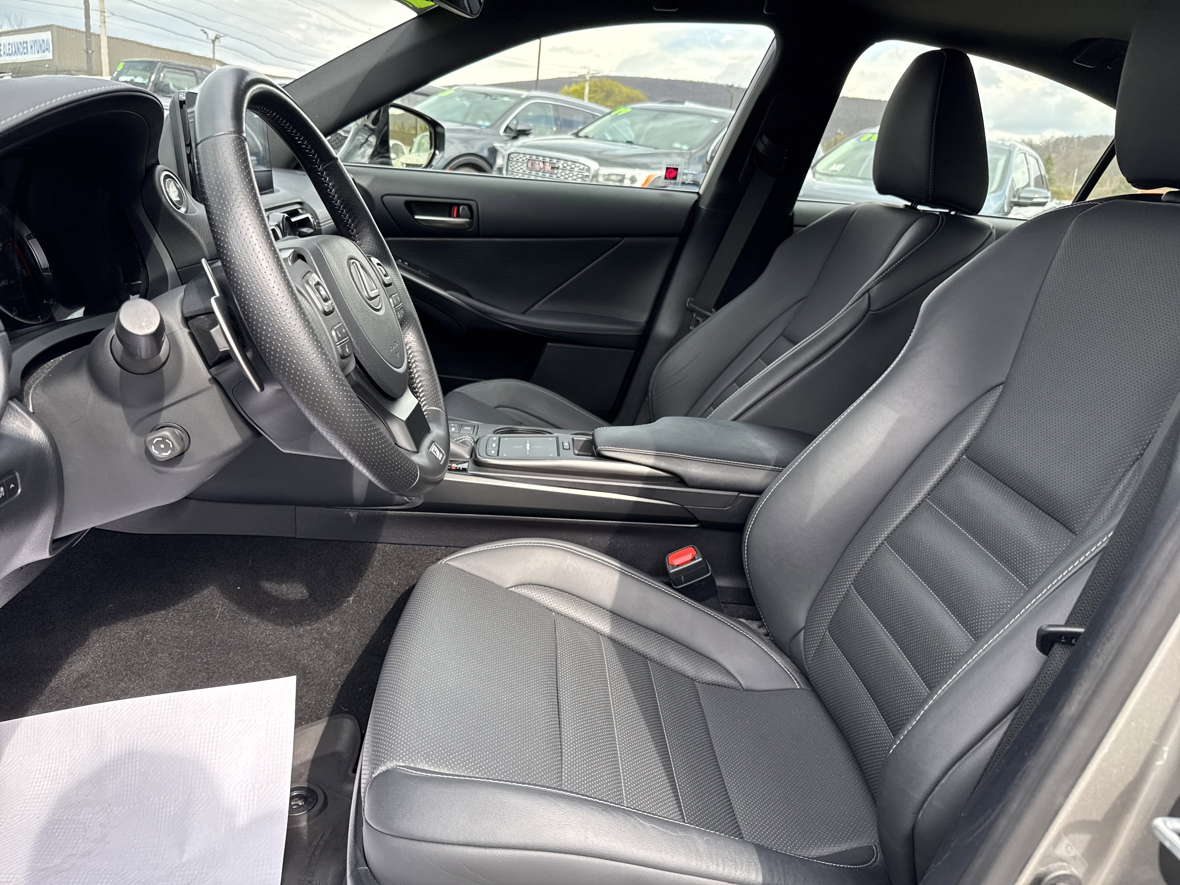 Used 2023 Lexus IS 350 F Sport image 23