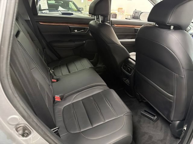 Used 2020 Honda CR-V Touring image 12