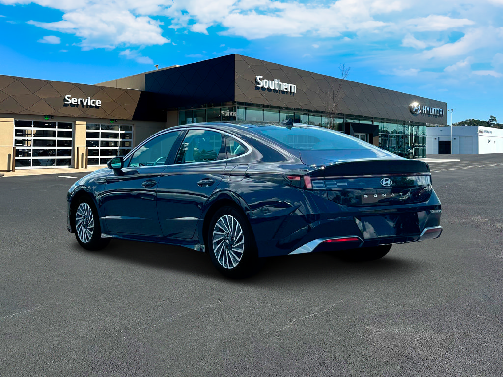 New 2025 Hyundai Sonata SEL FWD image 5