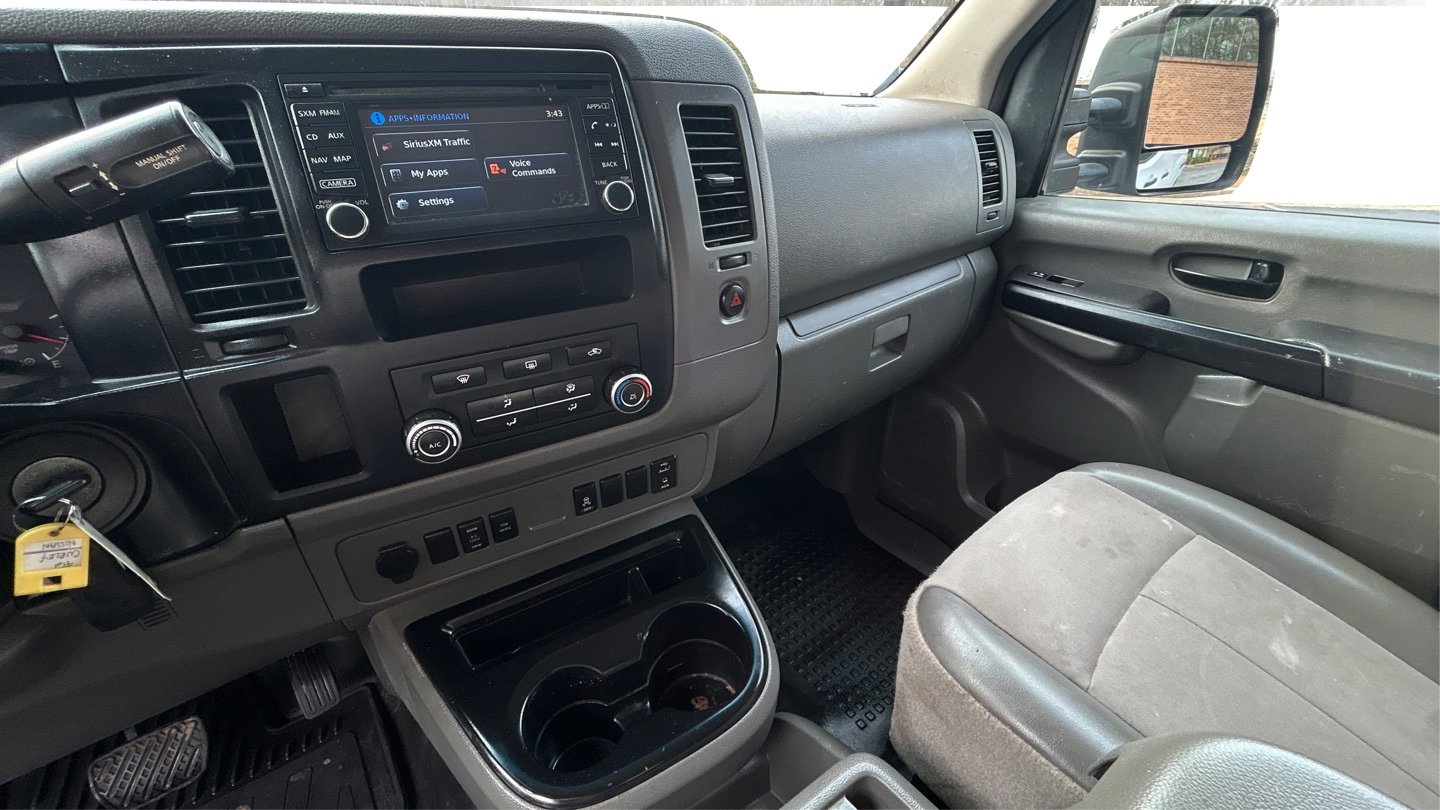 Used 2016 Nissan NV 2500 SV w/ Technology Package image 23