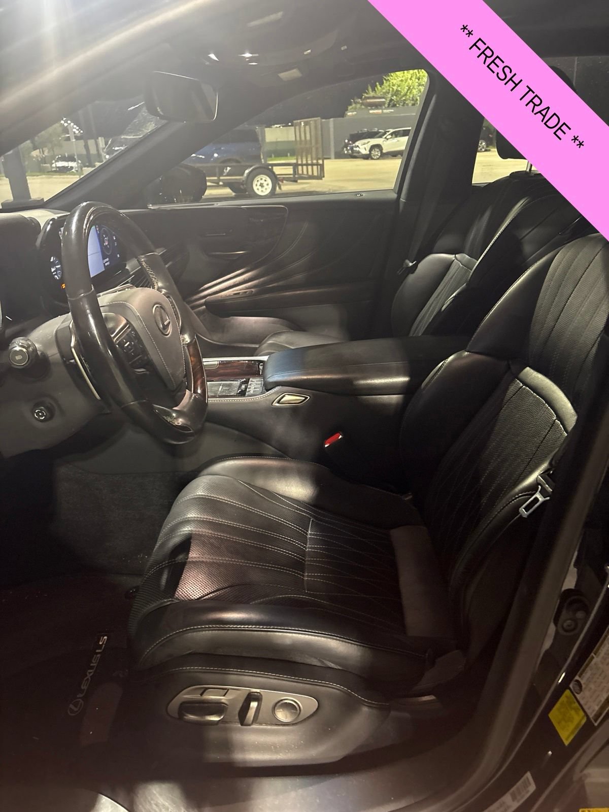 Used 2021 Lexus LS 500 w/ Interior Upgrade Package RWD image 19
