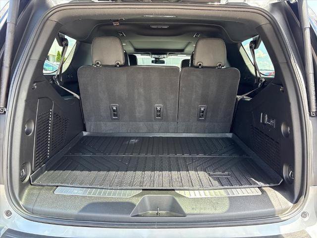 Certified 2025 GMC Yukon XL AT4 AWD/4WD image 22