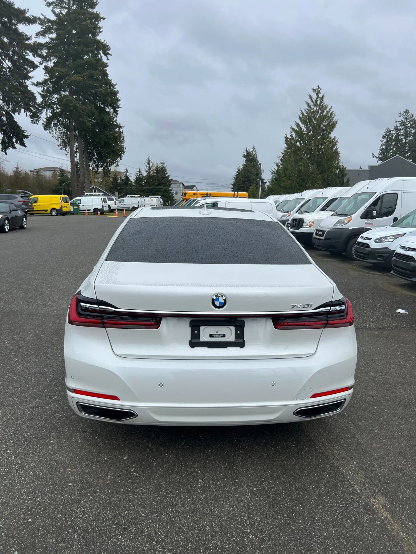 Used 2022 BMW 740i image 6