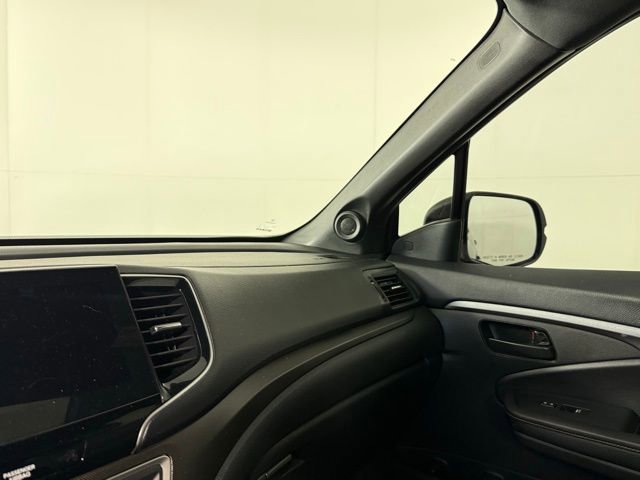 Used 2022 Honda Pilot TrailSport image 12