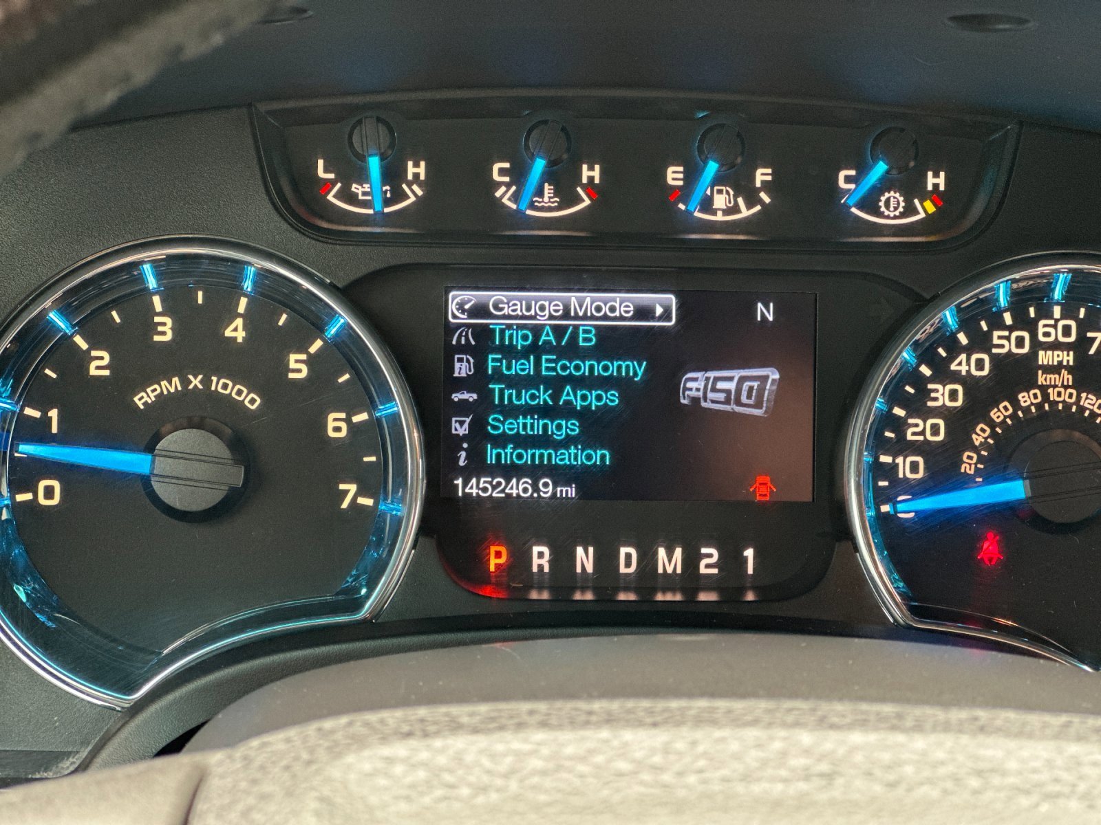 Used 2014 Ford F150 XLT w/ XLT Chrome Package image 22