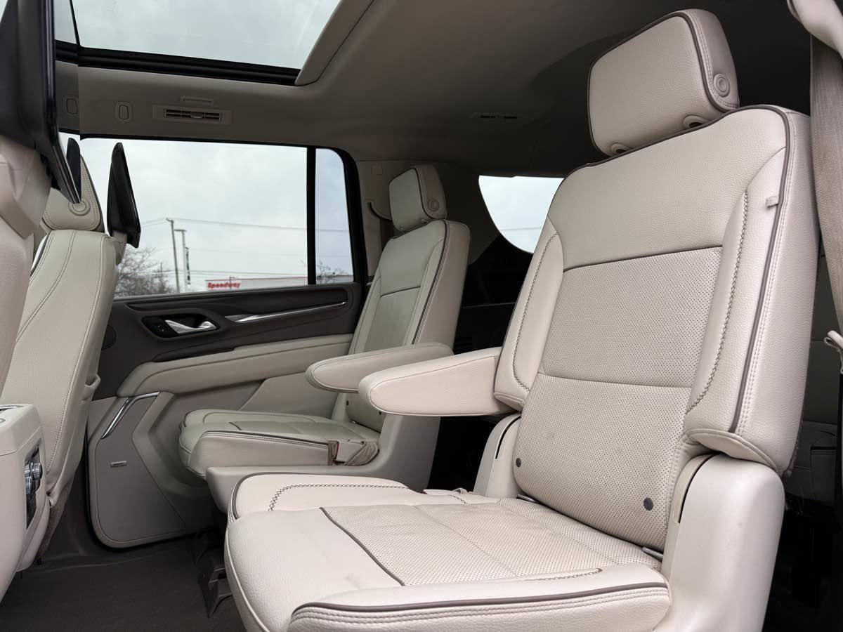 Used 2021 GMC Yukon XL Denali image 20
