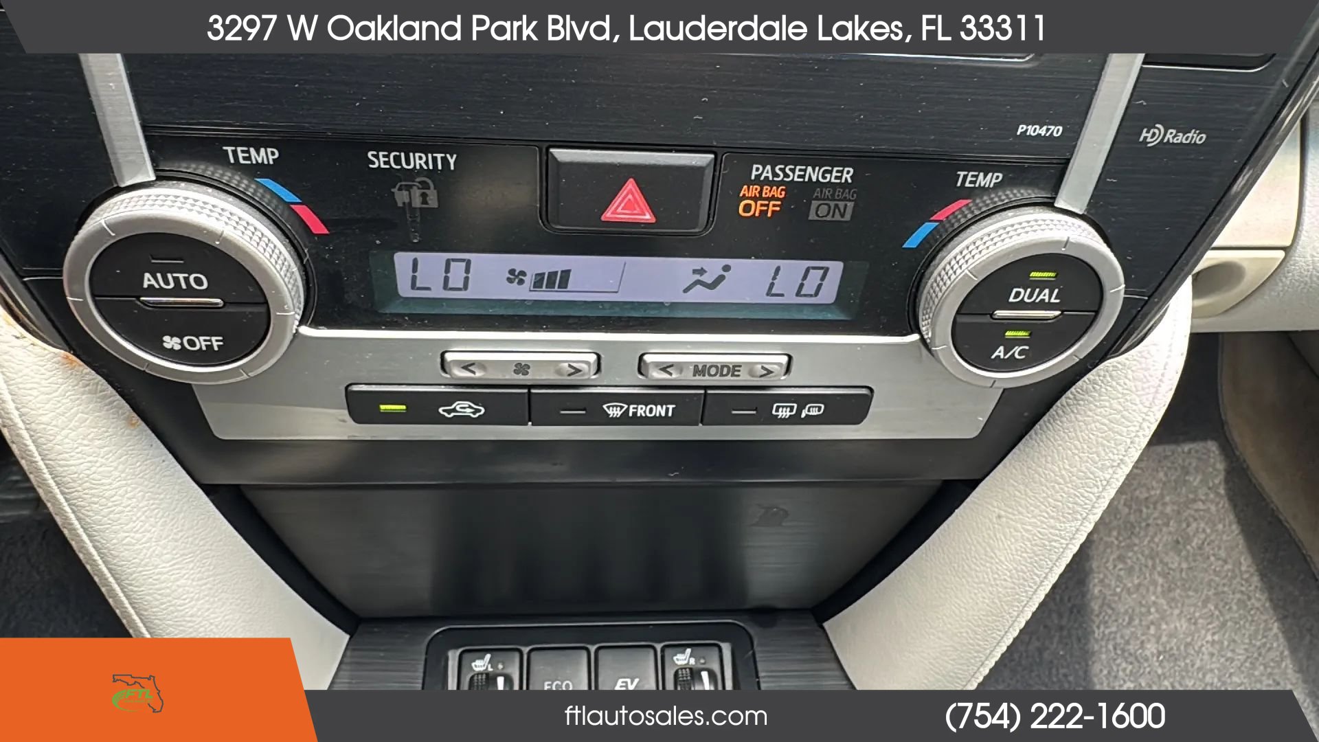 Used 2013 Toyota Camry XLE w/ Leather Pkg FWD image 55