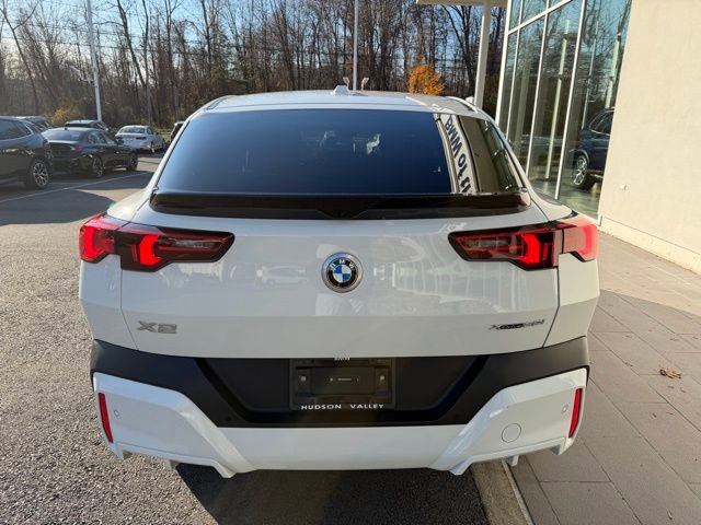 Used 2025 BMW X2 xDrive28i w/ Technology Package image 8