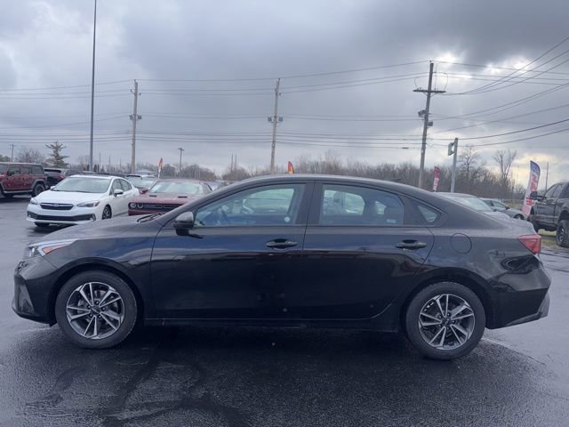 Used 2024 Kia Forte LXS image 4