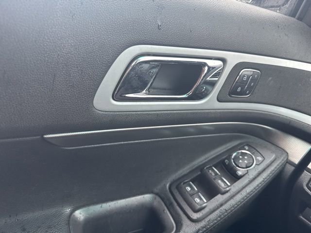 Used 2015 Ford Explorer Sport w/ Equipment Group 401A image 13