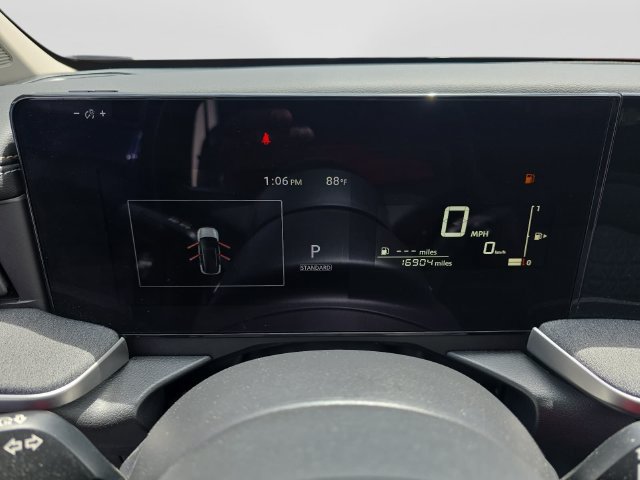Used 2026 Nissan Kicks SV FWD image 16