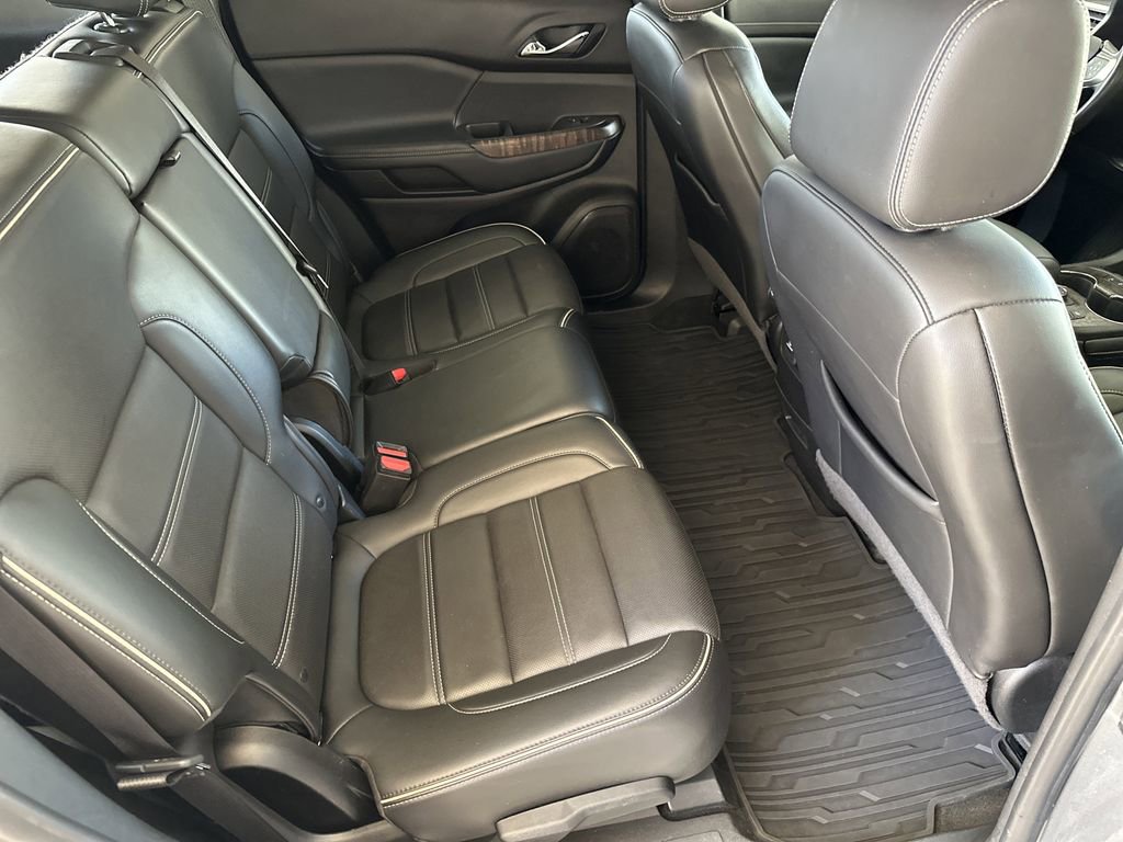 Used 2021 GMC Acadia Denali w/ Denali Ultimate Package image 34