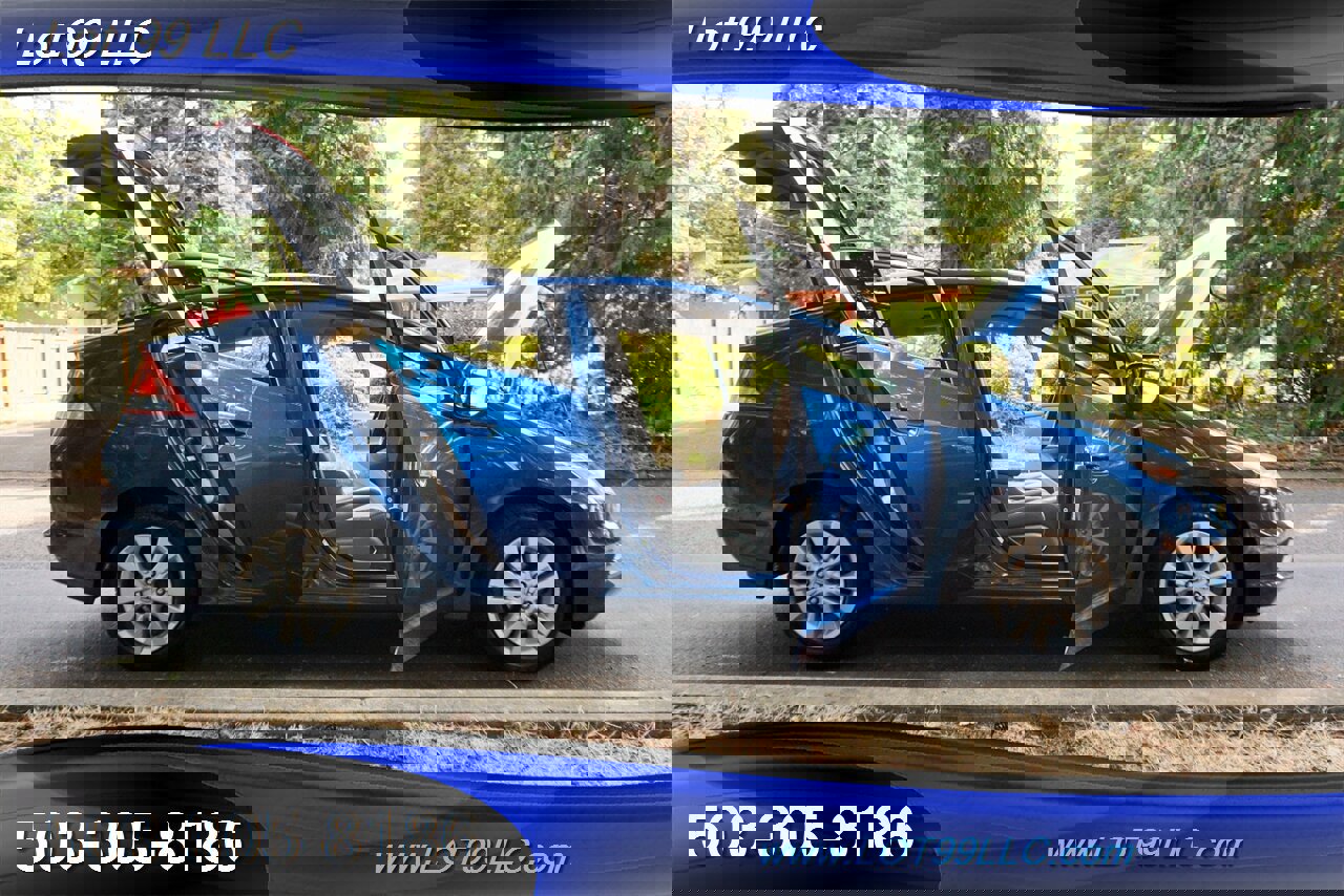 Used 2013 Honda Insight EX image 30