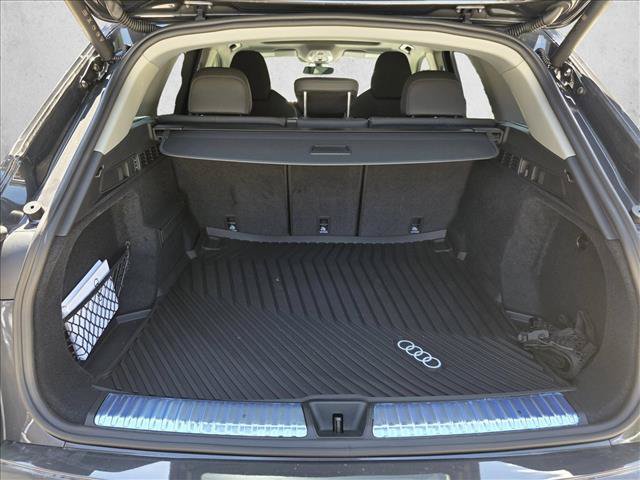 New 2025 Audi Q5 Prestige AWD/4WD image 28