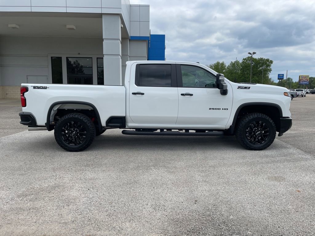 New 2026 Chevrolet Silverado 2500 LT w/ Trail Boss Package AWD/4WD image 6