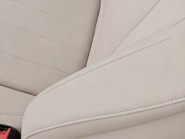 Certified 2019 Mercedes-Benz E 300 image 24