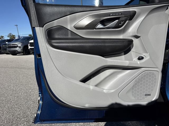 Used 2022 GMC Terrain SLT w/ Infotainment Package II image 33