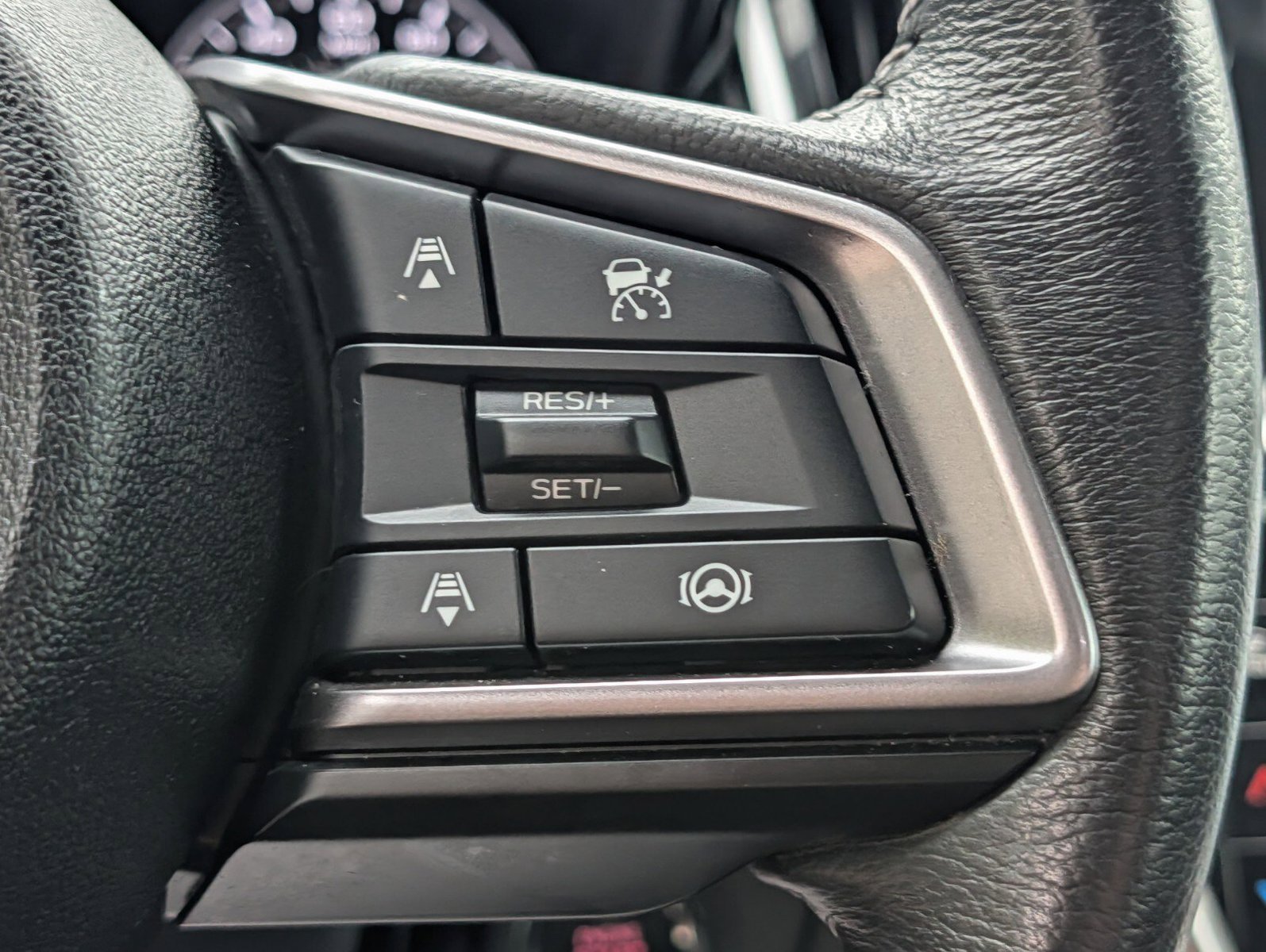 Used 2024 Subaru Outback Premium AWD/4WD image 29