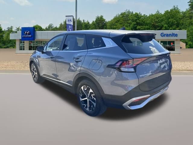 Used 2023 Kia Sportage EX image 9