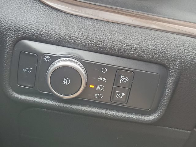 Used 2021 Ford Explorer Limited w/ Equipment Group 301A AWD/4WD image 9
