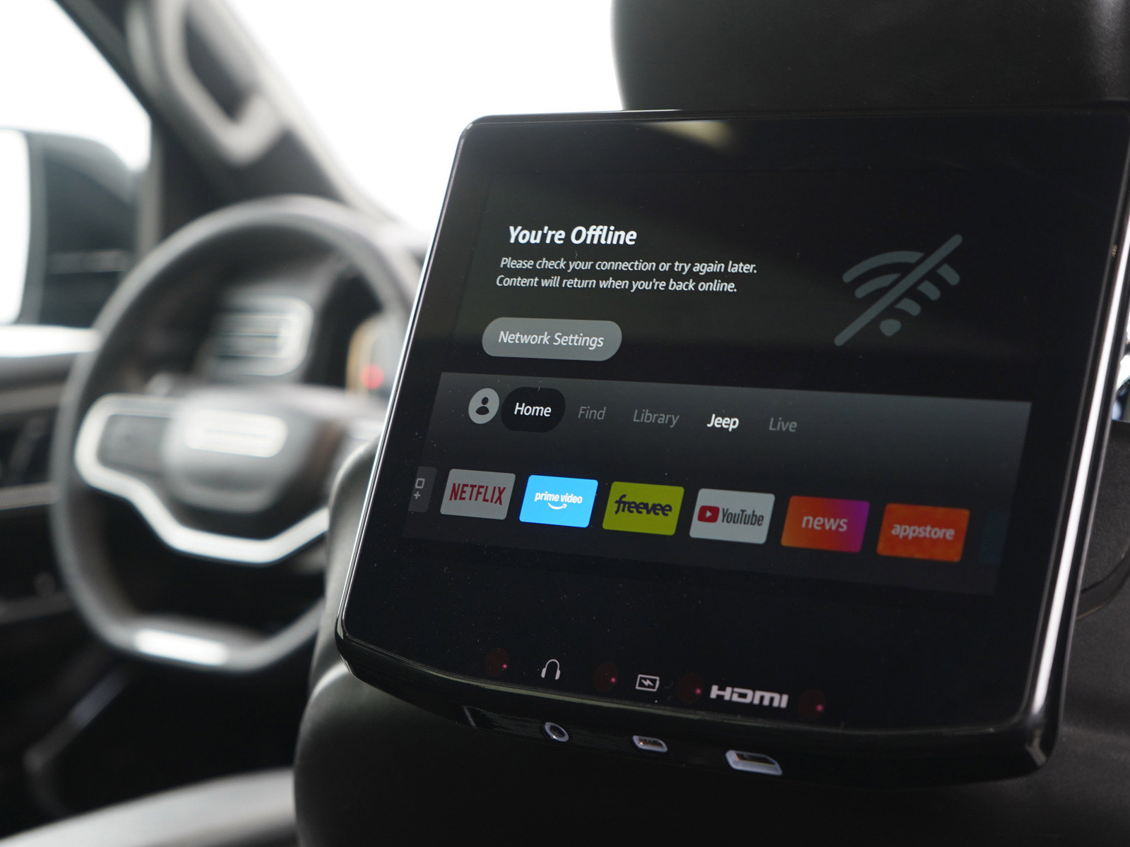 Used 2023 Jeep Wagoneer L Series II w/ Premium Group I image 14