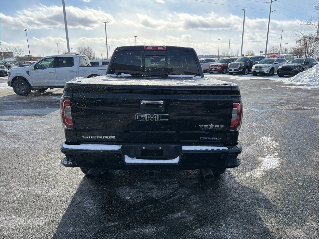 Used 2016 GMC Sierra 1500 Denali w/ Denali Ultimate Package image 6