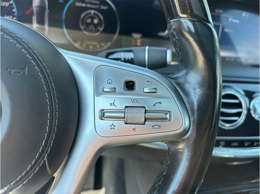 Used 2019 Mercedes-Benz S 560 4MATIC Sedan image 30