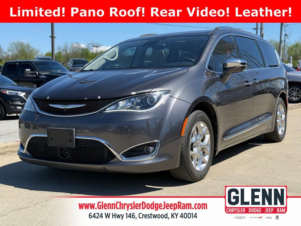 Used 2017 Chrysler Pacifica Limited image 1