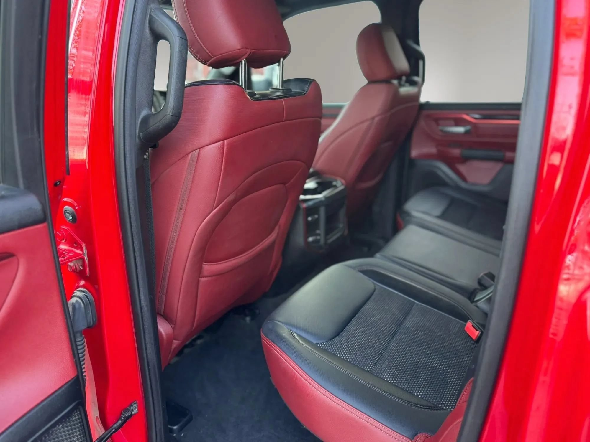 Used 2019 RAM 1500 Rebel AWD/4WD image 19