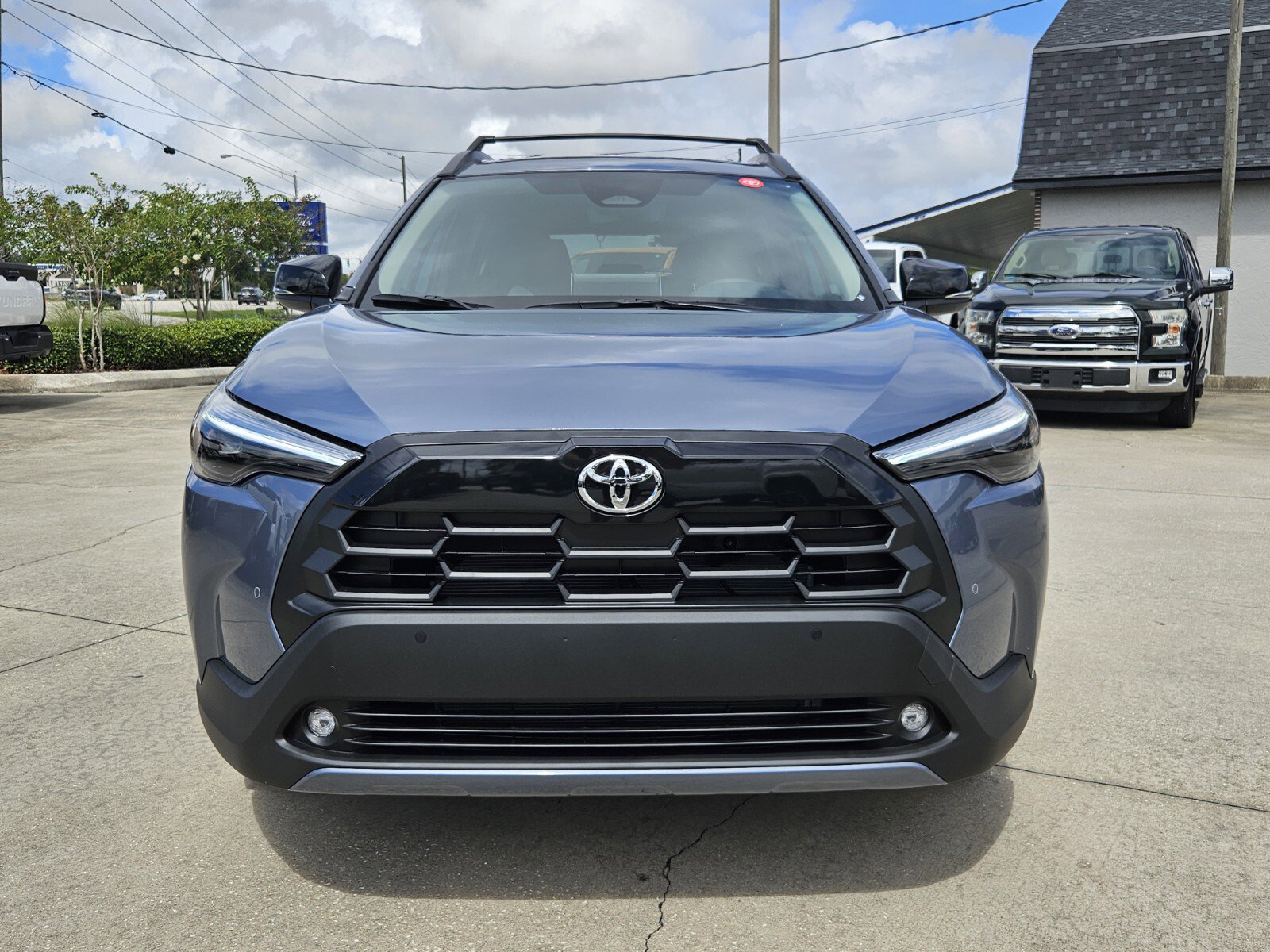 New 2026 Toyota Corolla Cross XLE image 2