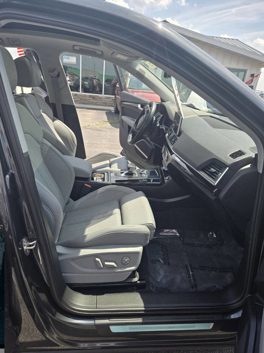 Used 2018 Audi Q5 Prestige image 38