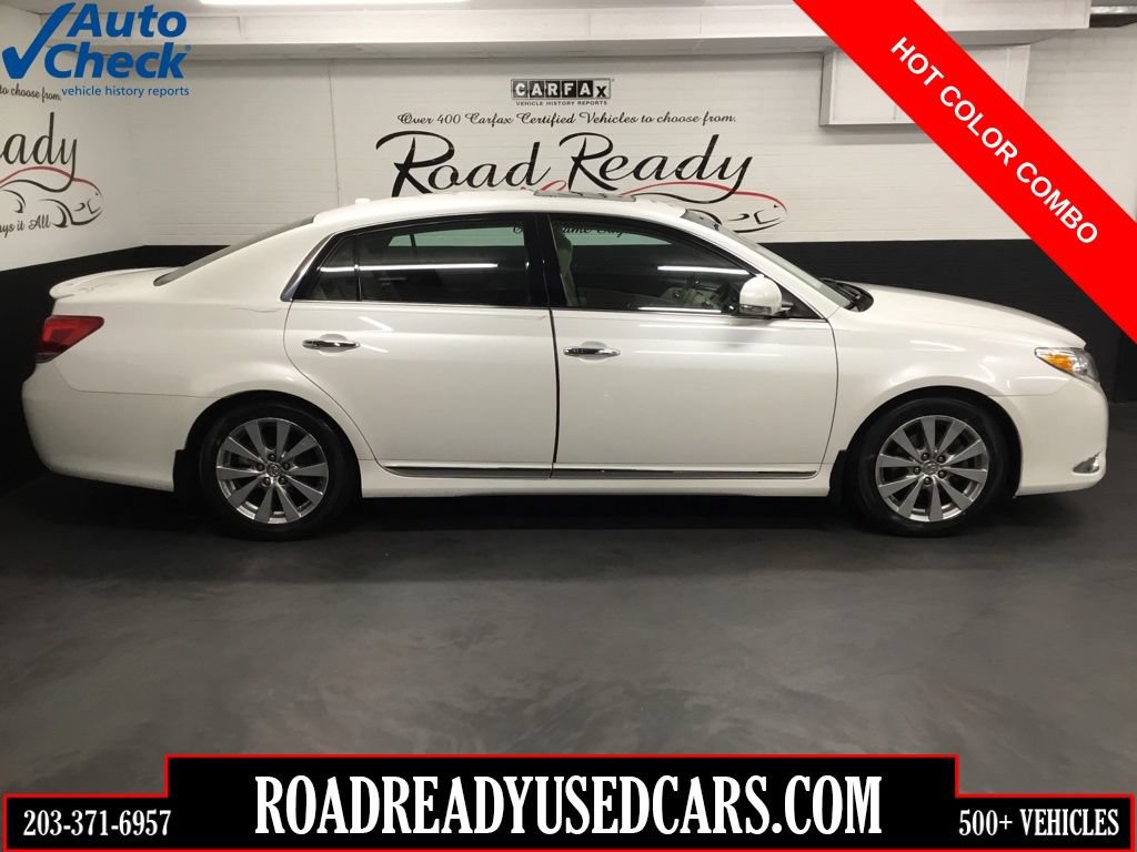 Used 2011 Toyota Avalon Limited FWD image 1