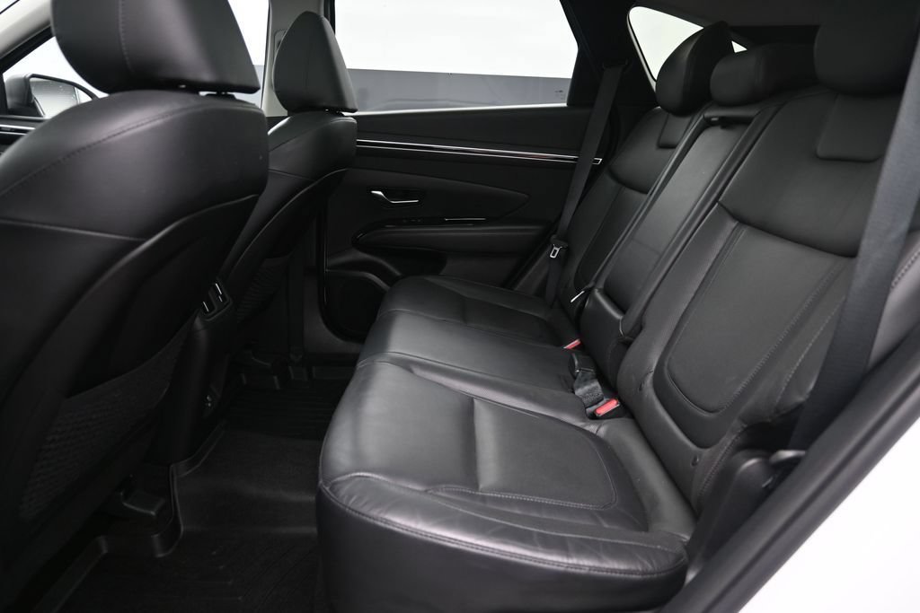 Certified 2022 Hyundai Tucson Limited AWD/4WD image 11