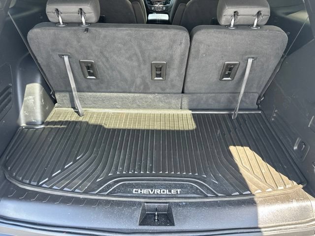 Used 2023 Chevrolet Traverse LT AWD/4WD image 17
