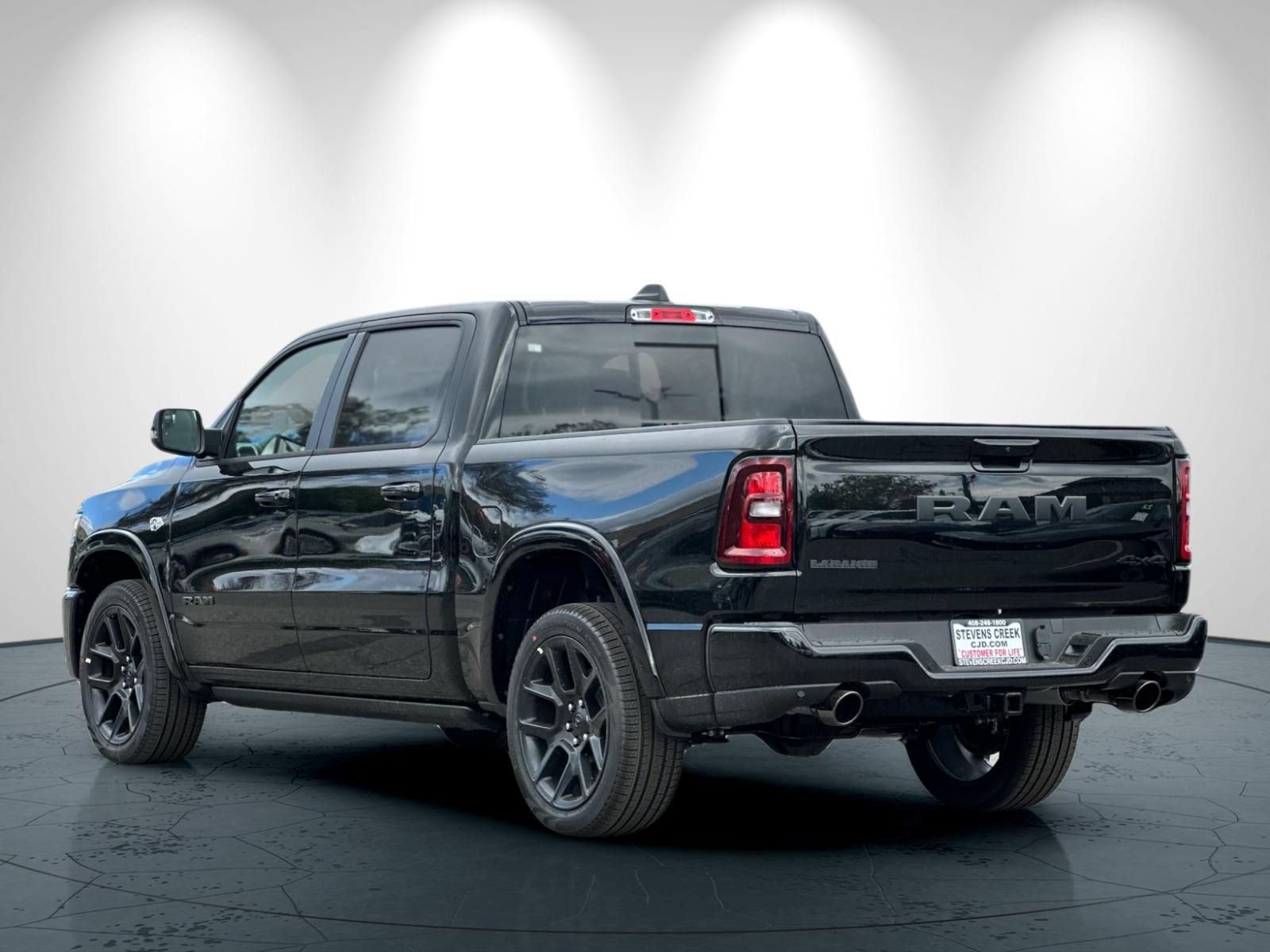 New 2026 RAM 1500 Laramie w/ Night Edition AWD/4WD image 6