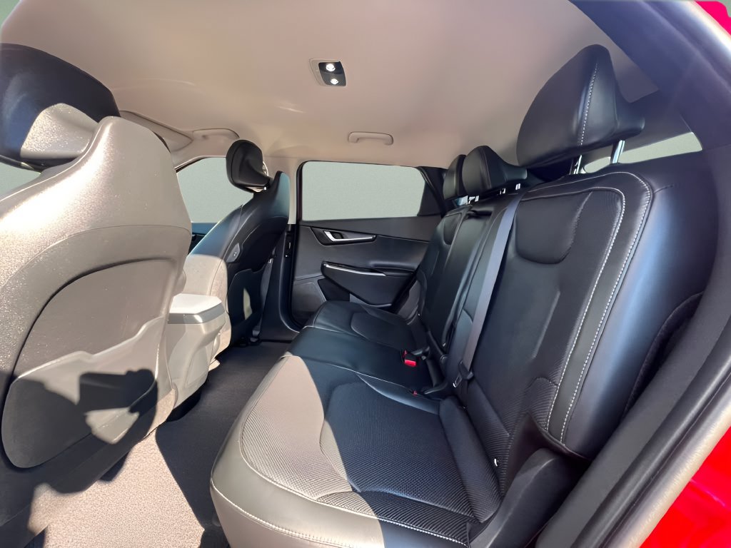 Used 2023 Kia EV6 Wind w/ Wind Technology Package AWD/4WD image 18