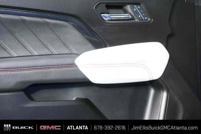 Certified 2024 GMC Canyon AT4X w/ AT4X AEV Edition AWD/4WD image 6