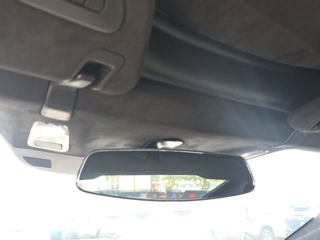 Used 2015 Chevrolet Corvette Z06 w/ 3LZ Preferred Equipment Group RWD image 22