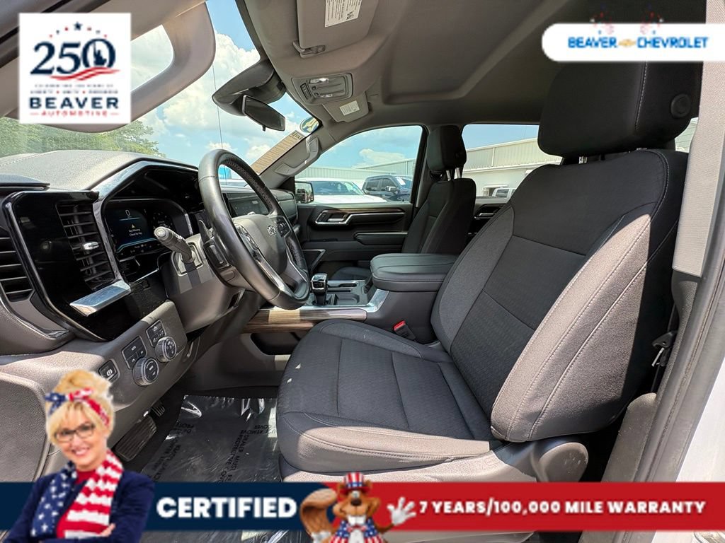 Used 2024 Chevrolet Silverado 1500 RST AWD/4WD image 13