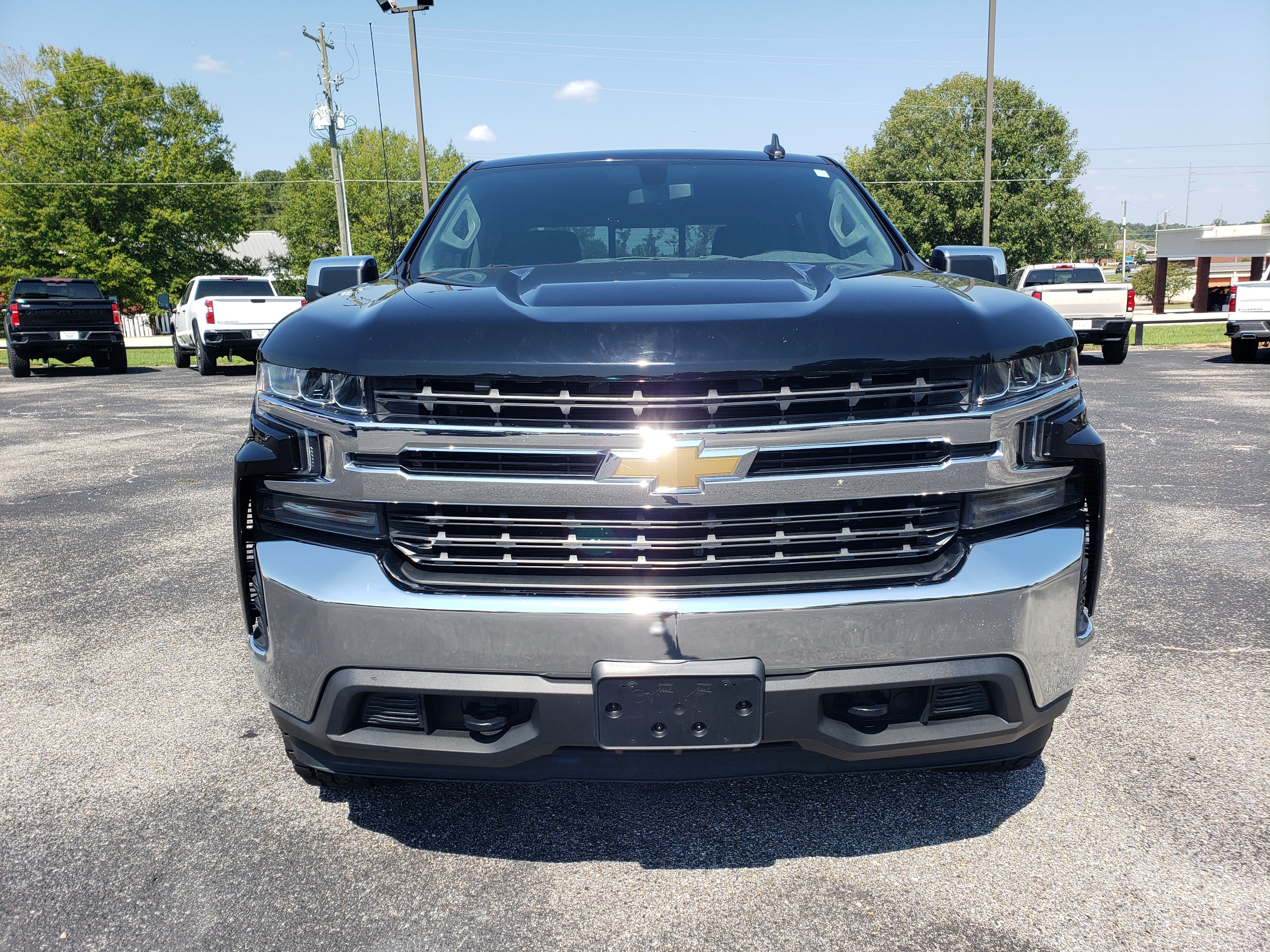Used 2019 Chevrolet Silverado 1500 LT w/ All-Star Edition AWD/4WD image 7