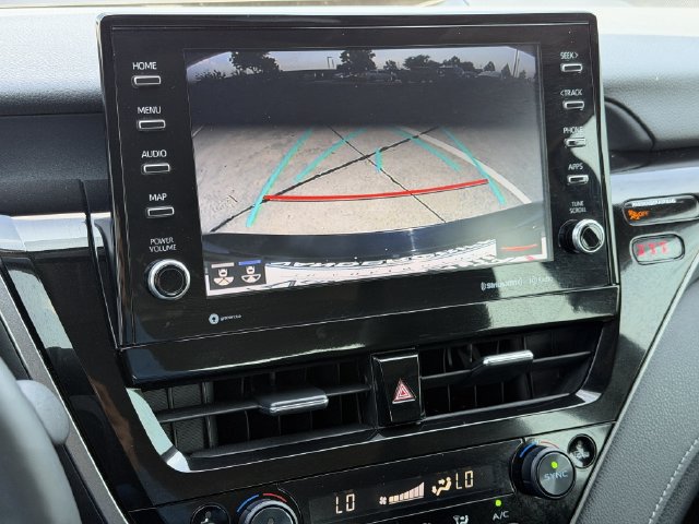 Used 2024 Toyota Camry XSE w/ Cold Weather Package FWD image 17
