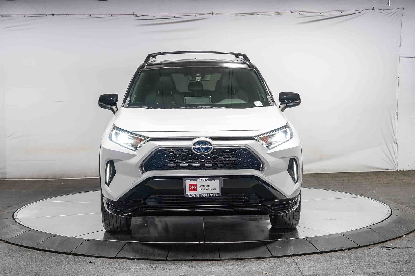 Certified 2021 Toyota RAV4 XSE w/ Weather Package AWD/4WD image 7