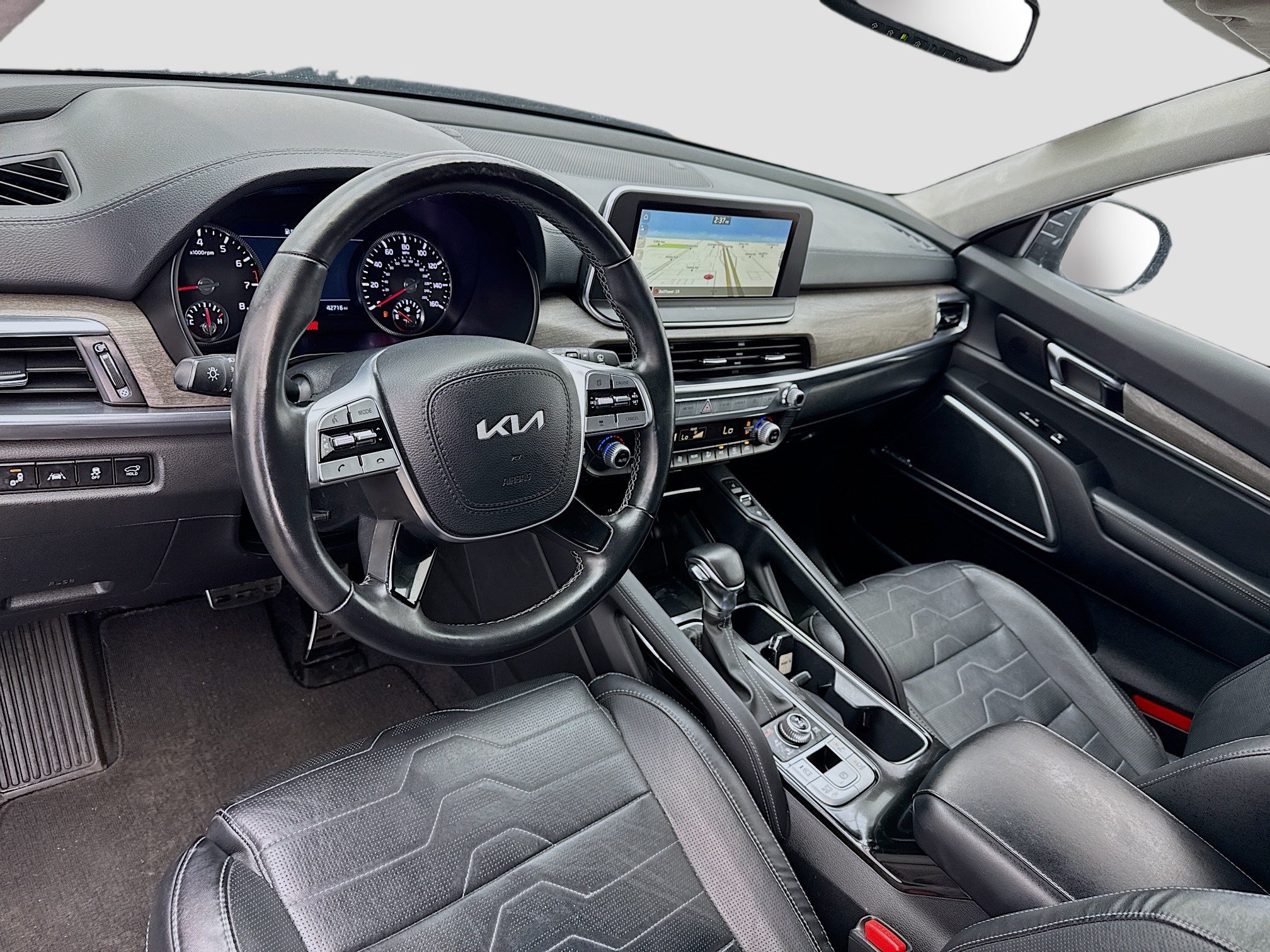 Used 2022 Kia Telluride SX w/ SX Prestige Package AWD/4WD image 7