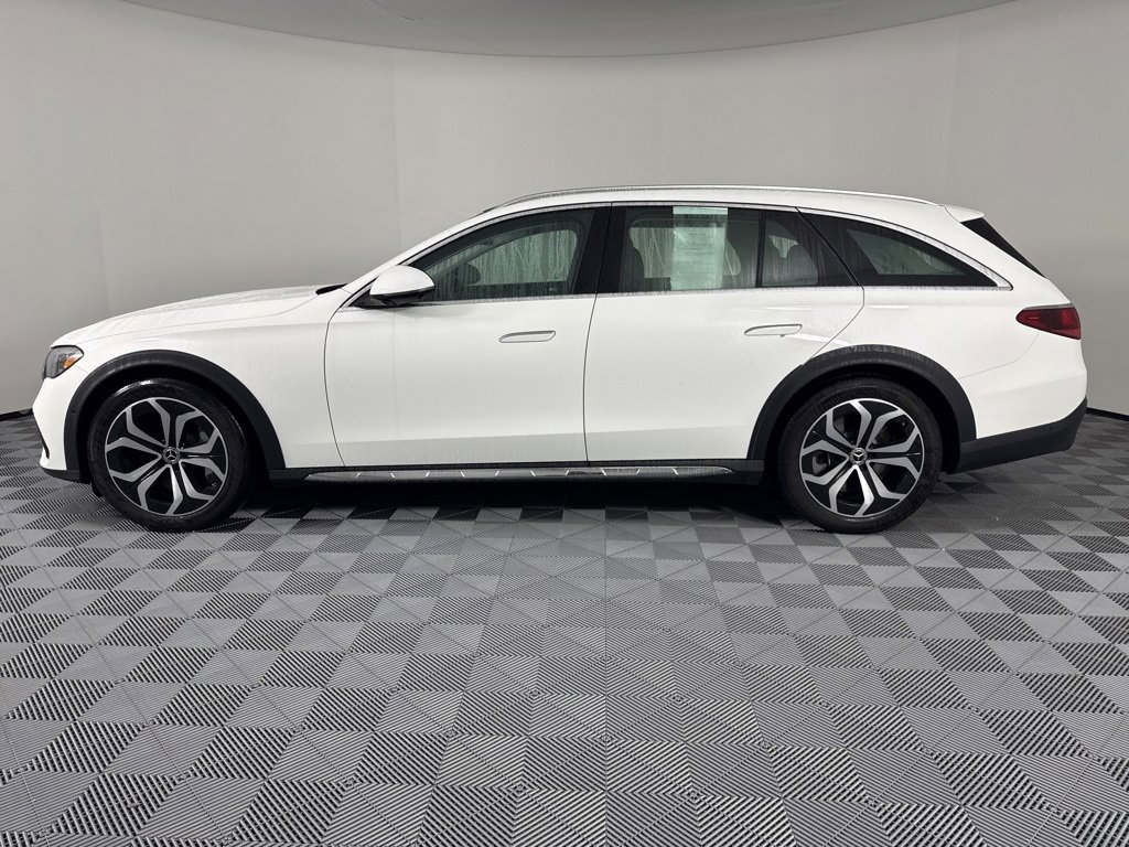 Used 2025 Mercedes-Benz E 450 4MATIC All-Terrain Wagon image 11