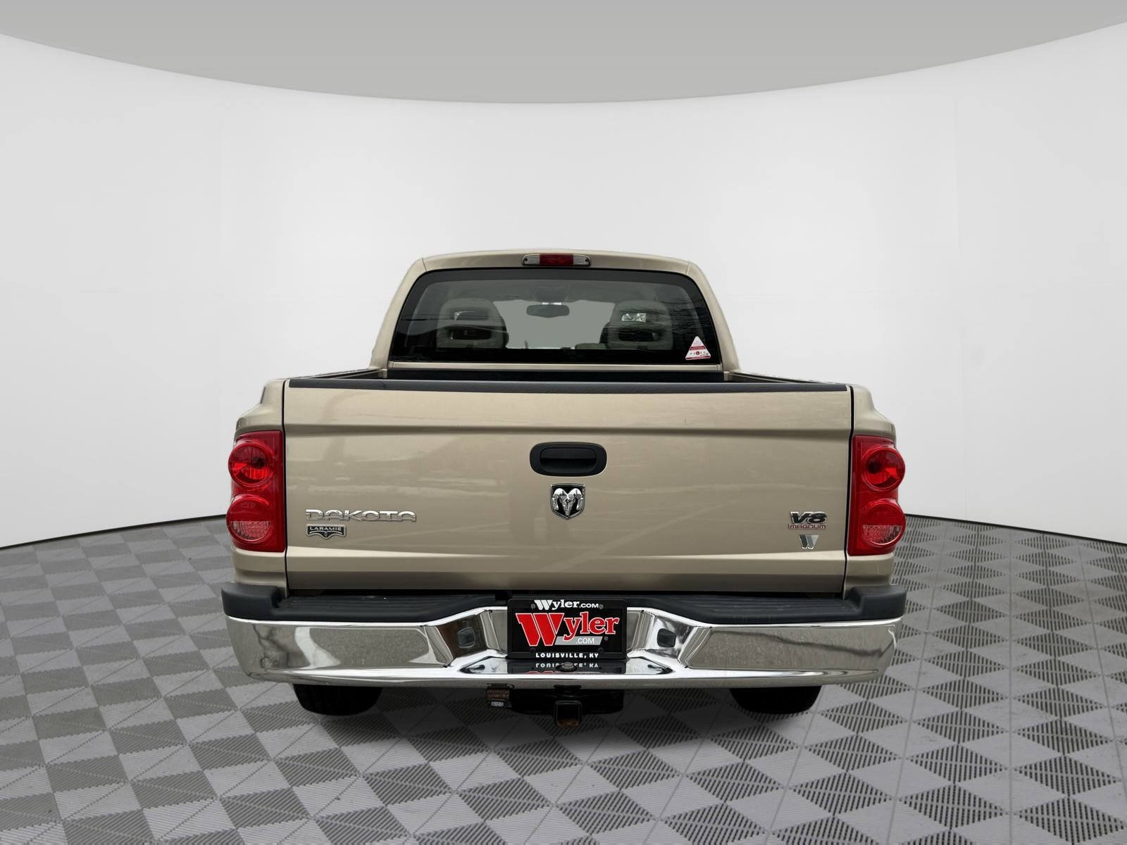 Used 2005 Dodge Dakota Laramie image 18