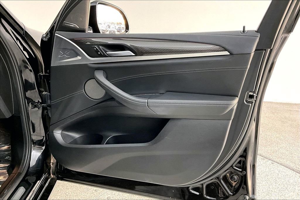 Used 2021 BMW X3 M40i w/ Executive Package image 23