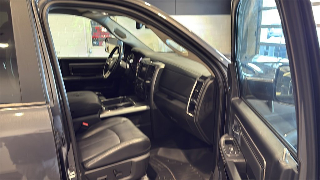 Used 2018 RAM 2500 Laramie w/ Sport Appearance Group image 11