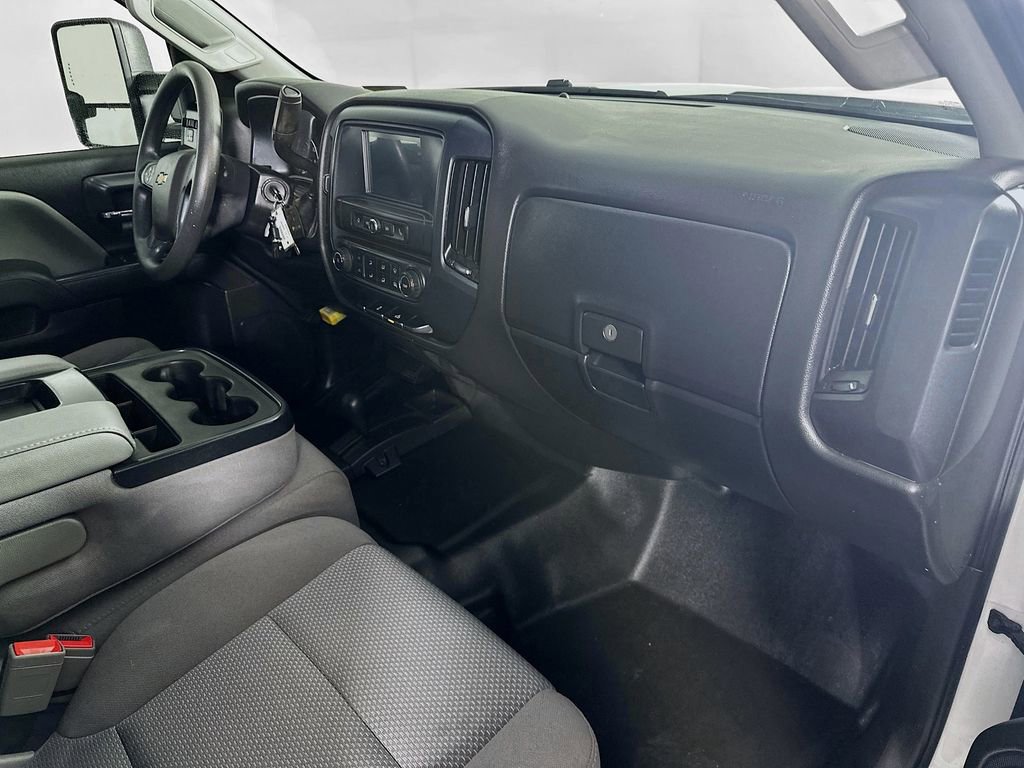 Used 2019 Chevrolet Silverado 2500 W/T image 30