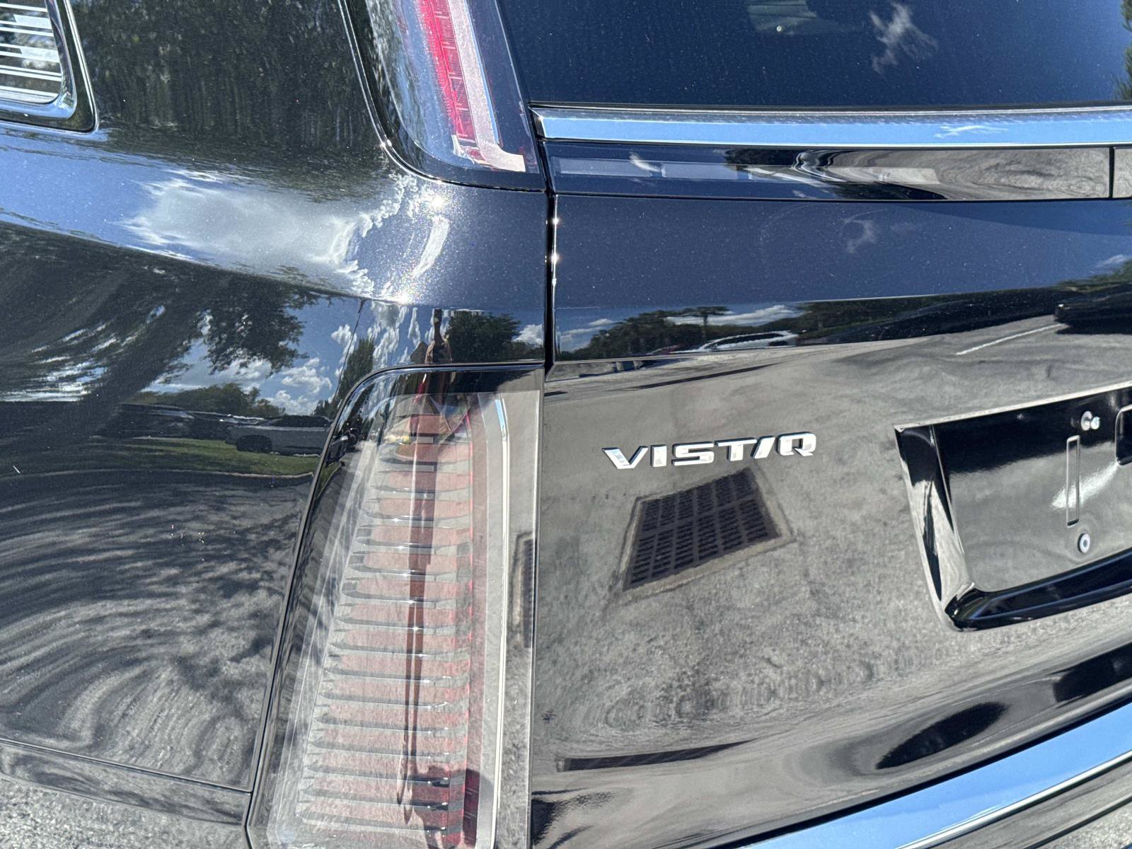New 2026 Cadillac Vistiq Premium Luxury w/ LPO, Floor Liner Package AWD/4WD image 11